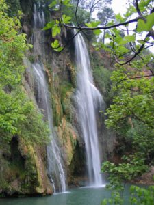 Каскады Sillans-la-Cascade.